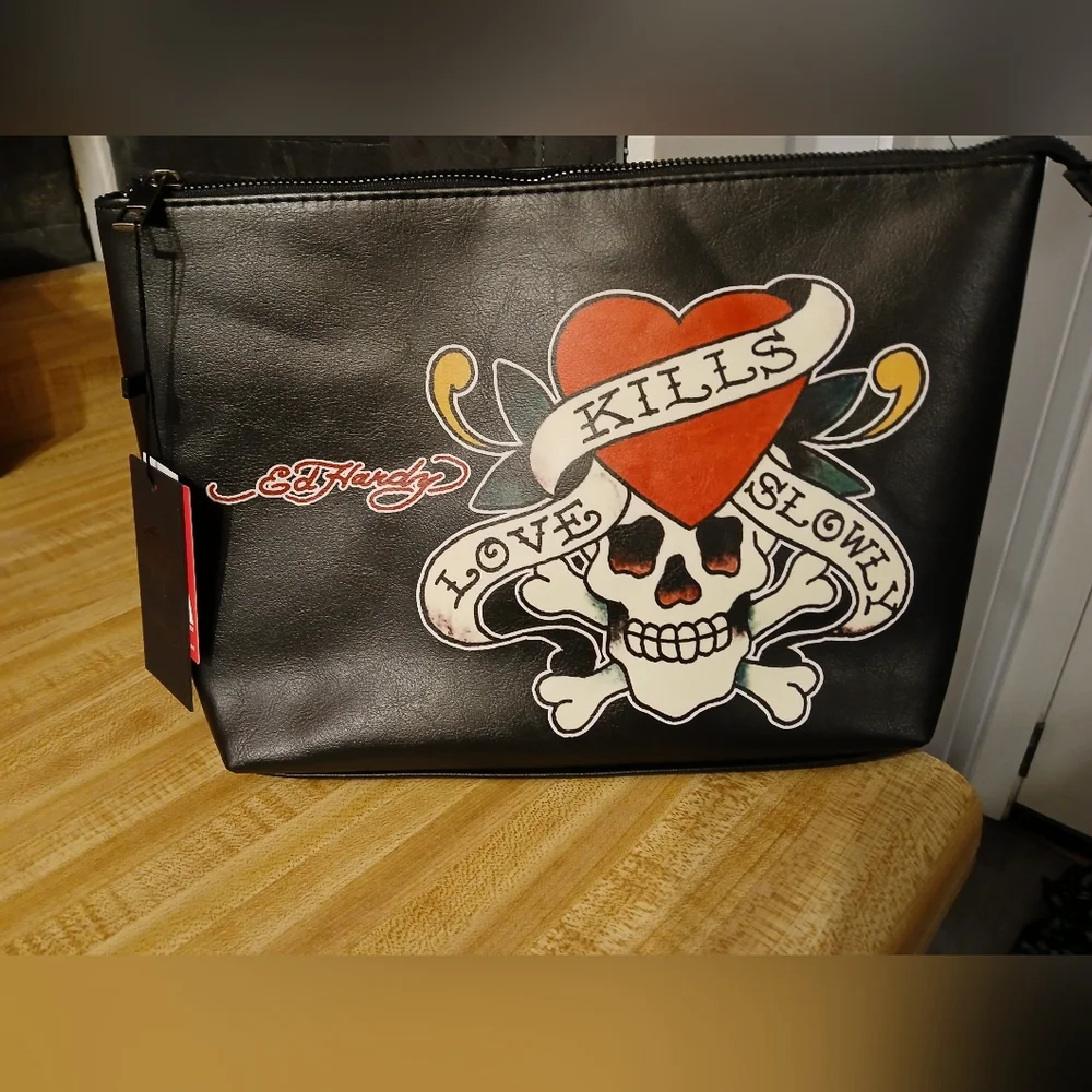 Ed Hardy NWT Large Black Skull Cosmetic Case